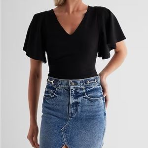 Fitted V-Neck Flutter Sleeve Bodysuit